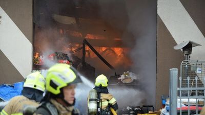Massive fire engulfs Brunswick East business in Melbourne's inner north