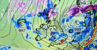 UK weather forecast: Heavy snow and 70mph gale warnings as -5C Arctic freeze continues