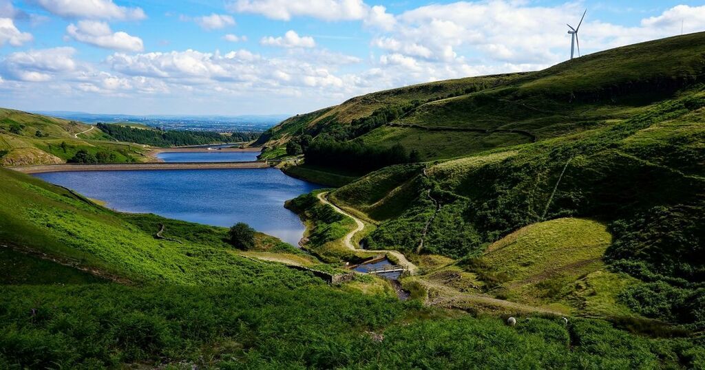 Beautiful reservoir walk with a hidden past and…