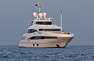 Maldives shelters sanctioned Russian billionaires' yachts