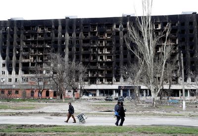 Ukraine hopes to evacuate civilians through 10 safe corridors on Thursday