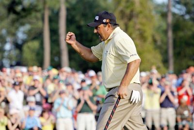 From green jacket to prison, Angel Cabrera's big fall
