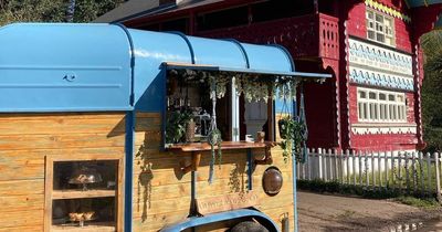 A cute new coffee cart has set up next to the Swiss Cottage in Singleton Park