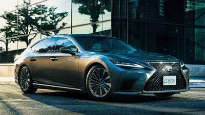 Lexus LS Hybrid Sees Massive Price Jump By $21,500