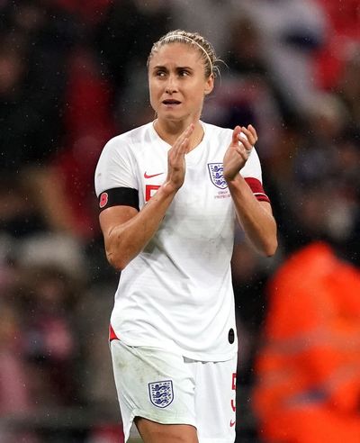 Sarina Wiegman speaks up for ‘disappointed’ Steph Houghton