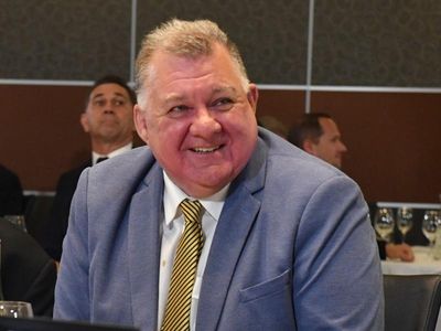 Labor candidate withdraws over eligibility
