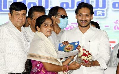 Jagan appeals to people not to get carried away by Opposition propaganda