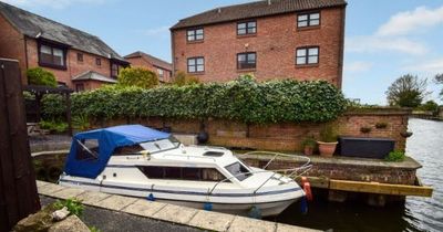Newark home which comes with its own boat and mooring on offer for over £350,000