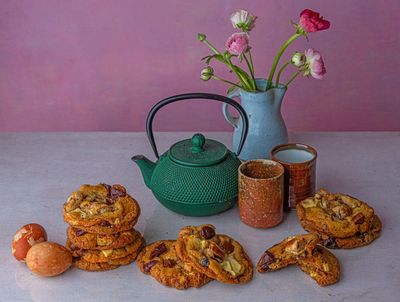 Hot cross bun cookies, chocolate toasties and cake: Claire Ptak’s Easter baking recipes