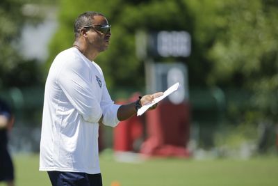 Ray Horton joins Brian Flores lawsuit, accuses Titans of sham interview in 2016