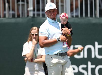 Chiefs QB Patrick Mahomes, daughter Sterling Mahomes are ready for The Masters