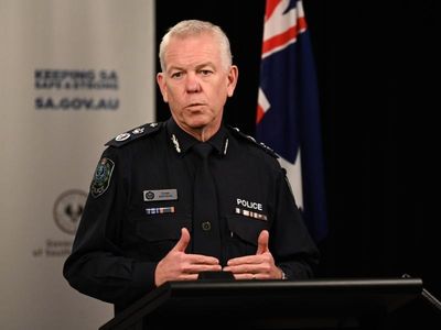 Vax challenge to hear from SA top cop