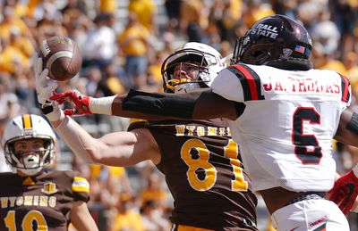 Report: Colts hold private workout for Ball State LB Jaylin Thomas