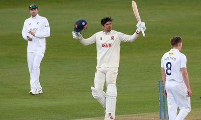 County Championship: Essex’s Cook and Browne ruffle Kent on opening day