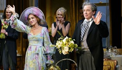 Sarah Jessica Parker, Matthew Broderick sidelined with COVID as Broadway fights virus