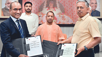 Ayodhya airport must be operational before Ram Temple, says UP CM Yogi Adityanath