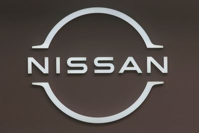 Japan's Nissan plans 'game changing' electric car batteries