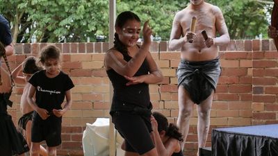 Gumbaynggirr Giingana classes underway at NSW's first bilingual Indigenous school