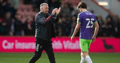 Bristol City manager delivers warning message to players reaching end of their contracts