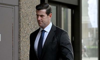 Soldiers supporting Ben Roberts-Smith accused of colluding over section of evidence in defamation trial
