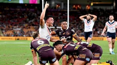 Roosters beat Broncos 24-20 after insane finish, featuring three tries in final five minutes