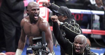 Floyd Mayweather accused of being "jealous" after announcing exhibition fight