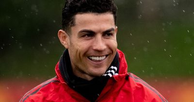Cristiano Ronaldo sends 'fight' message after return to Manchester United training