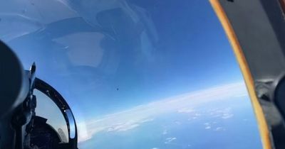Fighter pilot locked on to famous UFO thinking it was a simulated enemy, report claims