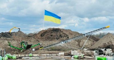 Garden company doubles down after one-star Google review over Ukraine flag