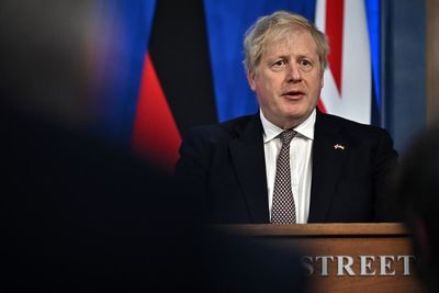 Johnson announces £100m in UK military aid to Ukraine