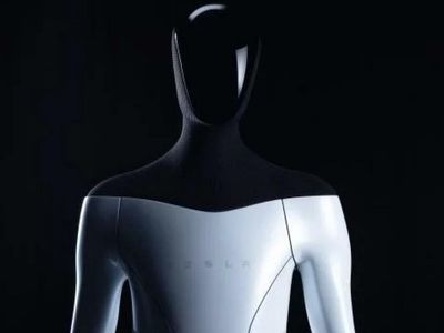 Elon Musk Says Robot Production Could Start In 2023