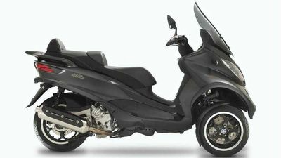 Recall: 2020 And 2021 Piaggio MP3 500 HPEs May Have Brake System Issue
