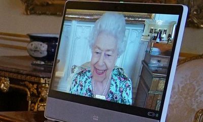 Queen pulls out of Maundy church service