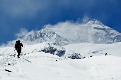 A Mount Everest mystery cover-up?