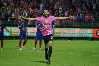 Buriram look to sew up title at Nongbua