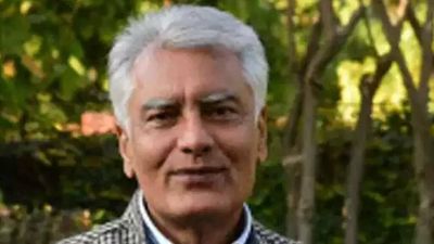 Punjab: Sonia Gandhi must clarify stand on Sunil Jakhar’s anti-Dalit remark, take action, says AAP