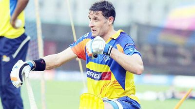 IPL 2022: CSK's Michael Hussey reveals why he switched from being a right-hander to a left-handed batter