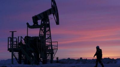 Oil Prices Settle Up 2%, Post Weekly Loss on Stockpile Releases