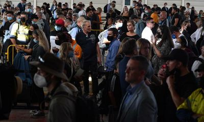 Sydney airport warns delays could last weeks on third day of travel chaos