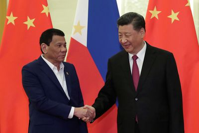 Philippines' Duterte, China's Xi call for restraint in South China Sea