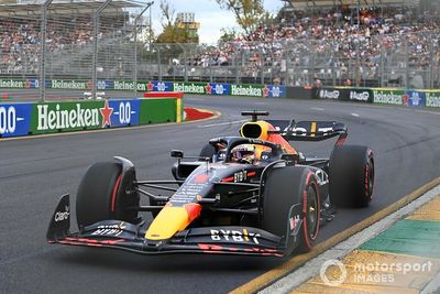 Verstappen "all over the place" despite front row for Australian GP