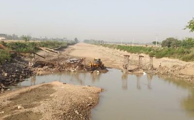 Thieves make away with 500-tonne iron bridge in Bihar