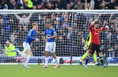 Everton vs Manchester United LIVE: Premier League result, final score and reaction as Gordon gets winner