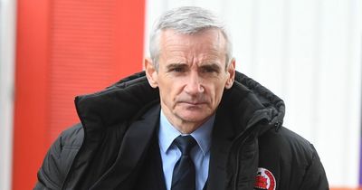 Clyde boss Danny Lennon handed new contract and could make history
