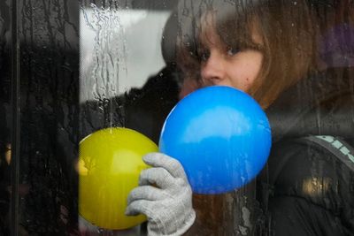 Trafficking fears as lone Ukrainian children arriving in UK to live with unrelated adults