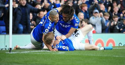 Everton player ratings as Alex Iwobi and three others superb against Manchester United