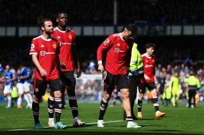 Gary Neville brands Manchester United ‘a joke’ after Everton defeat dents top-four chances