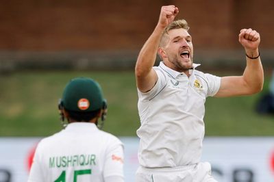 Second Test ‘out of reach’ for Bangladesh, says Siddons