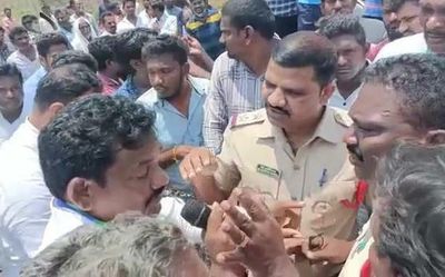 Police foil YSRCP activists’ march to TDP MLA’s house