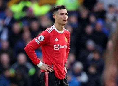 Cristiano Ronaldo apologises after appearing to smash Everton fan’s phone following Manchester United defeat